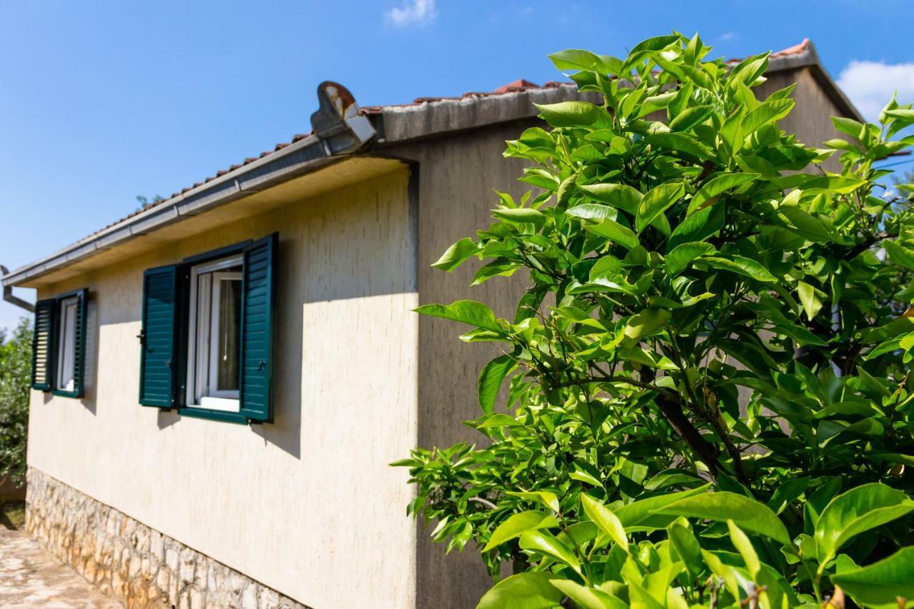 Holiday Home Laurea Супетар Екстериор снимка